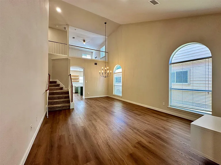 10501 Wylie Dr #263 — Photo 7