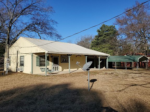 5th image of 305 Chelsea Dr