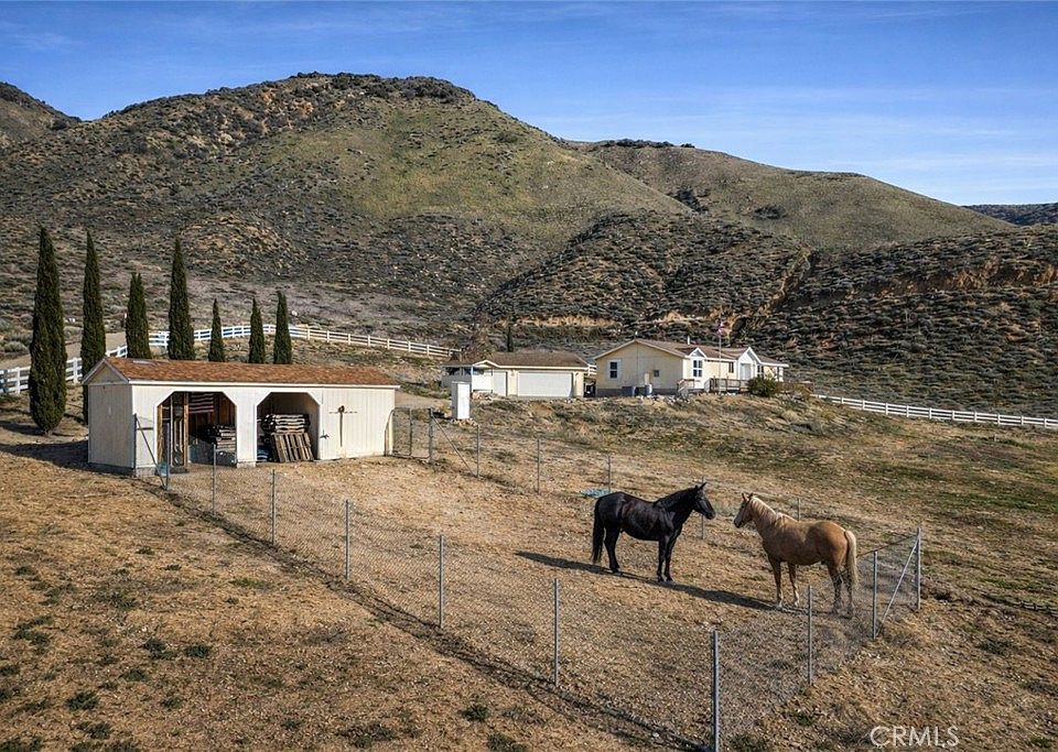 1st image of 990 Mesa Valley Rd