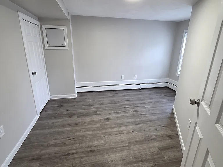 41 S Irving St #A — Photo 10