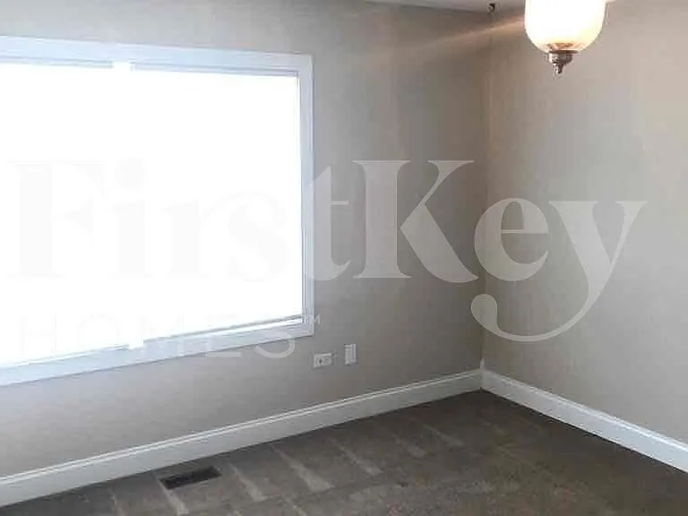 1023 Bothwell Ct — Photo 18