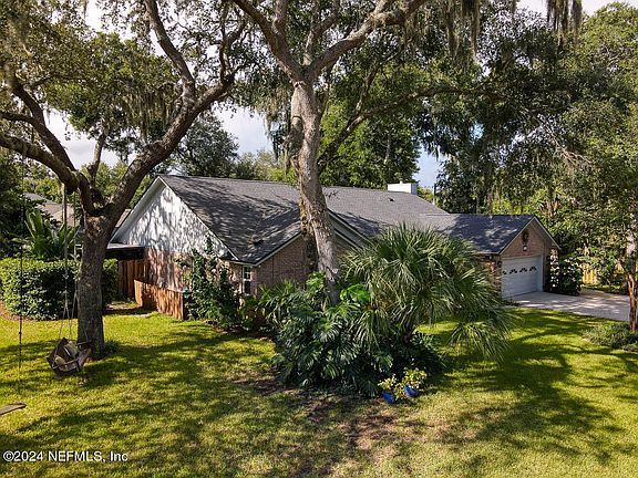 2nd image of 1312 PLANTATION OAKS Drive S