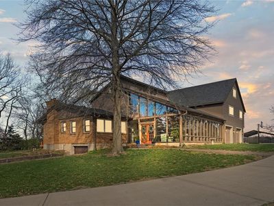 3101 S Santa Fe Rd, Independence, MO, 64055