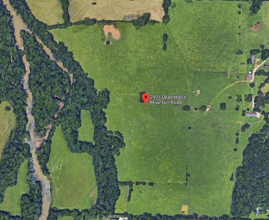 2nd image of 2991 S Dead Horse Mountain Rd
