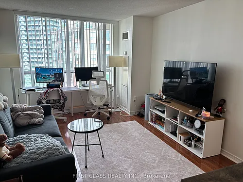 503 Beecroft Rd #1911 Photo 1
