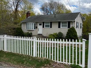15 Morningview Ave, Lowell, MA 01850