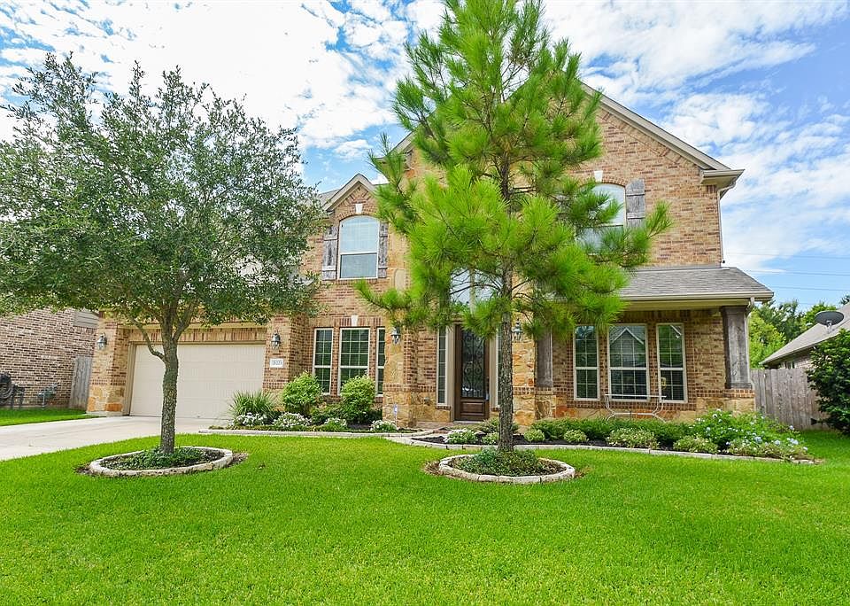 1st image of 21223 Barton Hollow Ln
