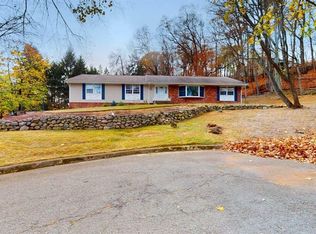 9 Eagle Hill Rd, Woodcliff Lake, NJ 07677