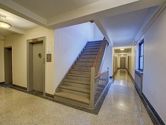 5th image of 6771 Yellowstone Blvd APT 5N