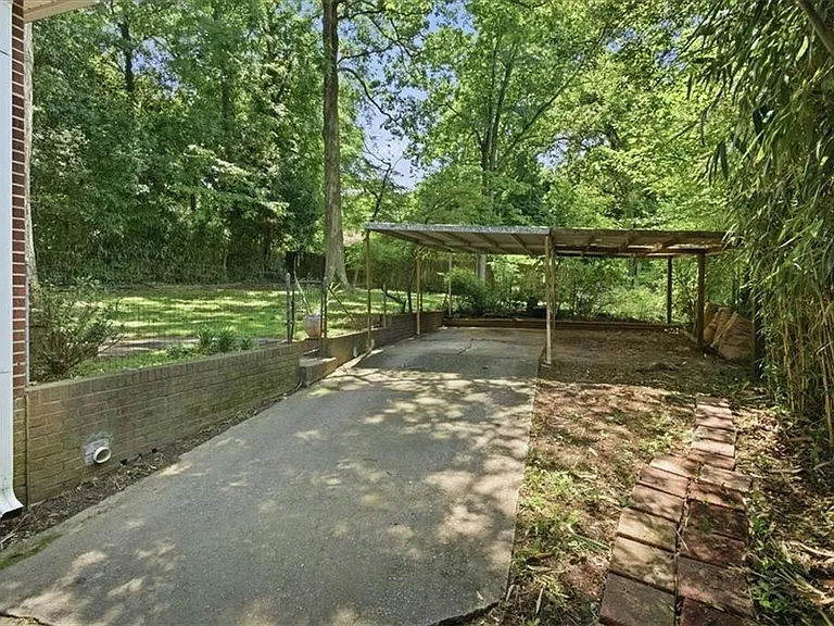 1513 Melrose Dr SW — Photo 36