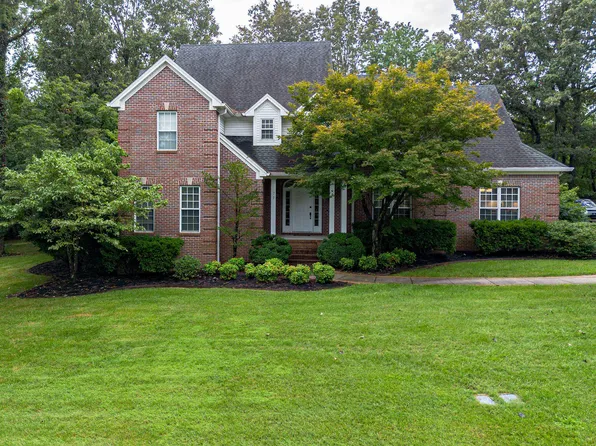 70 Barrington Cir, Paducah, KY 42003