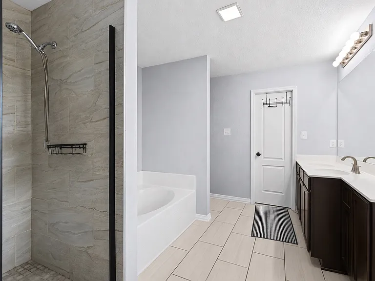 7010 Big Bend Ln — Photo 11