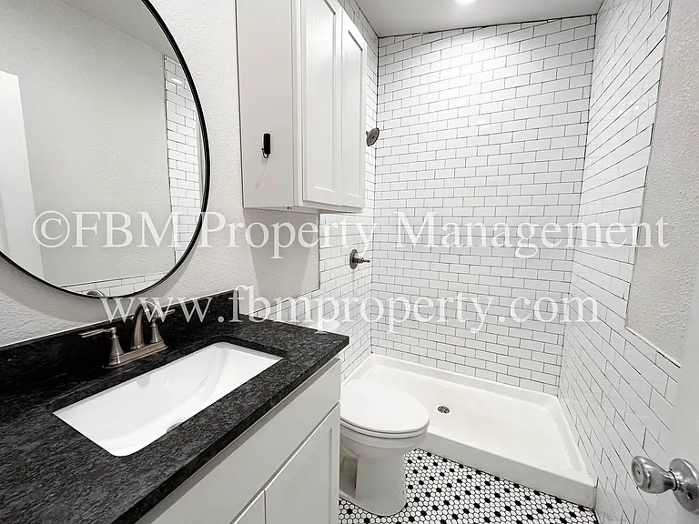 513 Water St — Photo 13