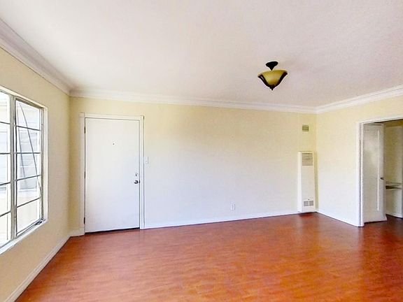 2nd image of 1209 S La Cienega Blvd #1213E