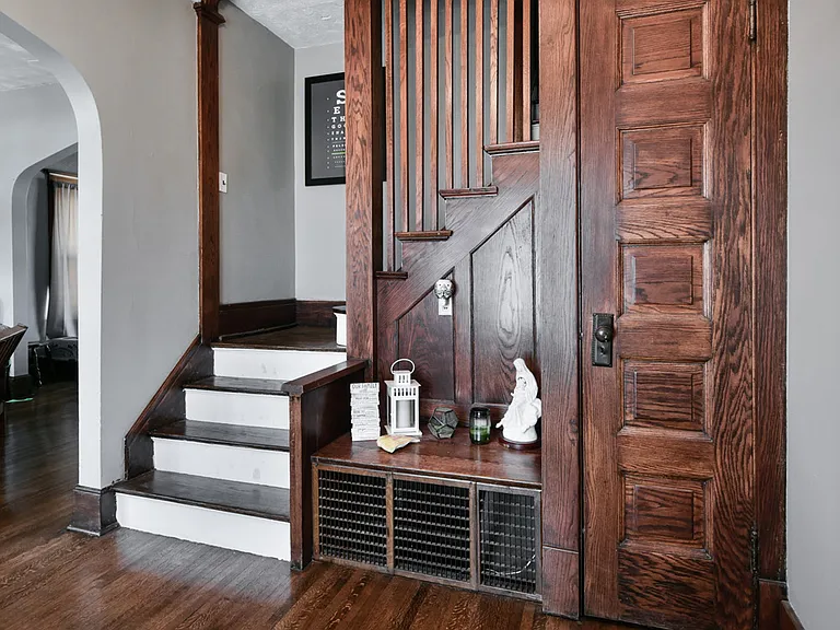 3124 Cass St — Photo 2