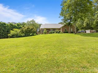 175 Lake View Dr, Forest city, NC 28043