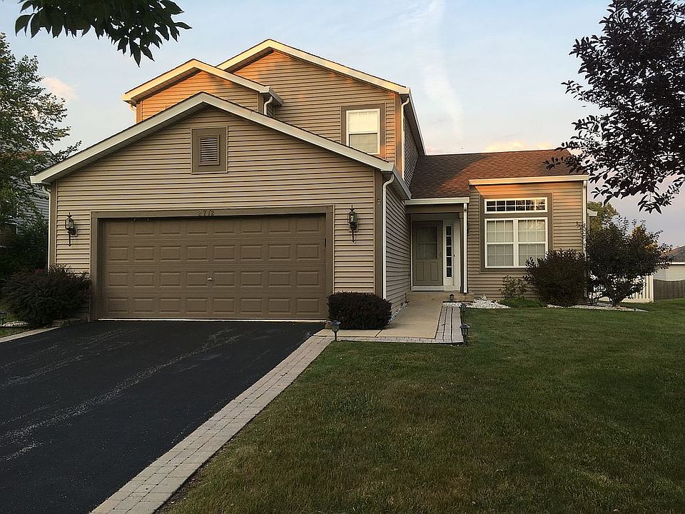 1st image of 2712 Stonebridge Dr