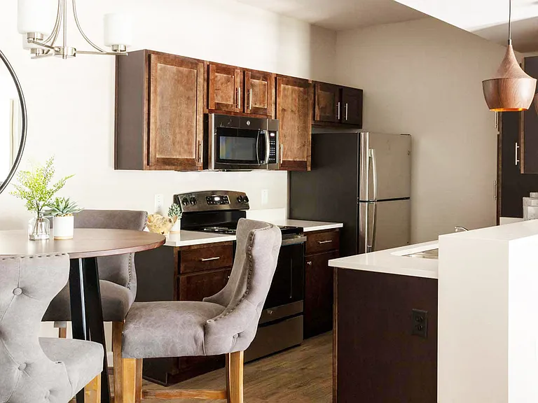 Esplanade District Apartments — Photo 7
