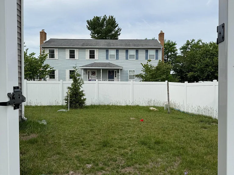 14973 Walter Robinson Ln — Photo 2