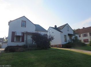 3645 Menlo Rd, Shaker Hts, OH 44120