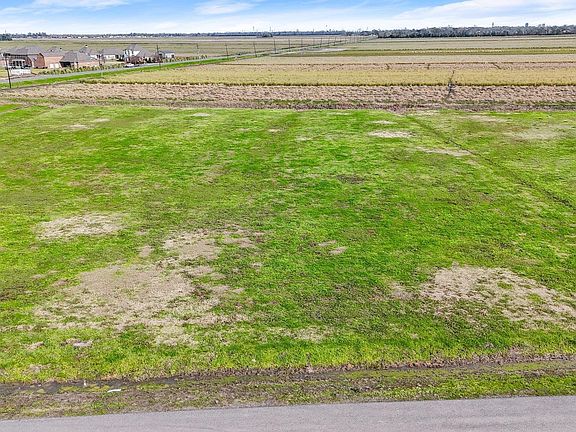2nd image of 371 Harvest Ln