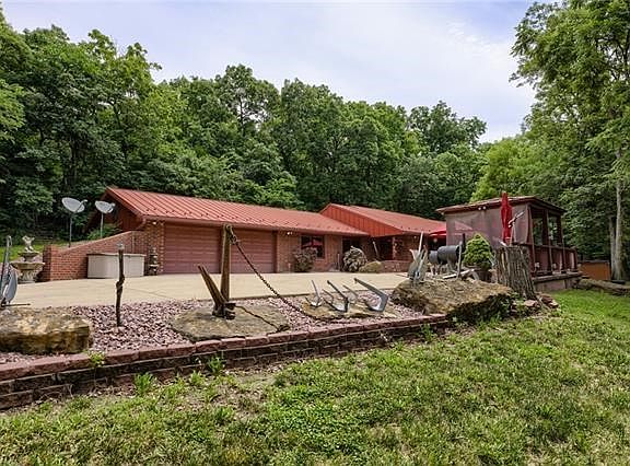 2nd image of 16740 259th St