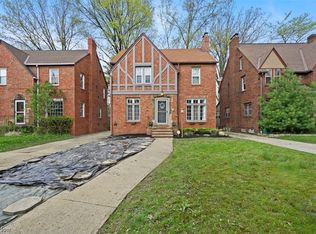 3611 Harvey Rd, Cleveland Heights, OH 44118