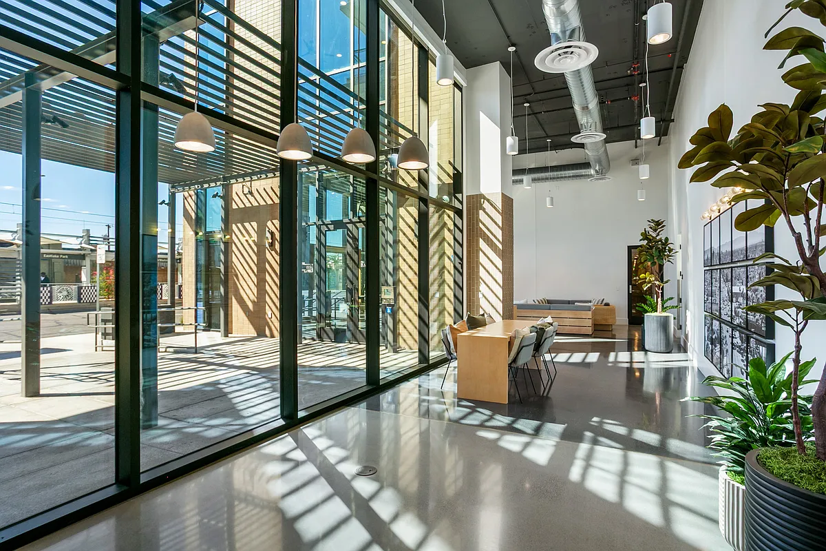 Building Photo - Ragsdale