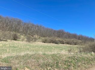 High Valley Way, Maysville, WV 26833