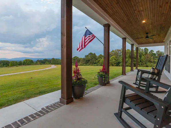 691 Hughes Rd SE, Cleveland, TN 37323