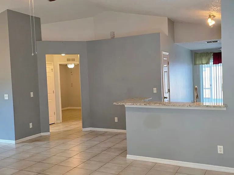 3412 Palm Beach Dr — Photo 4
