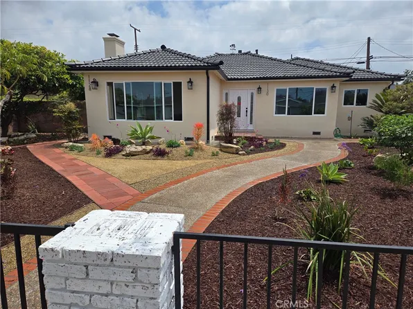 1130 W 186th St, Gardena, CA 90248