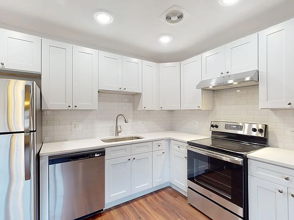 2 Bedroom