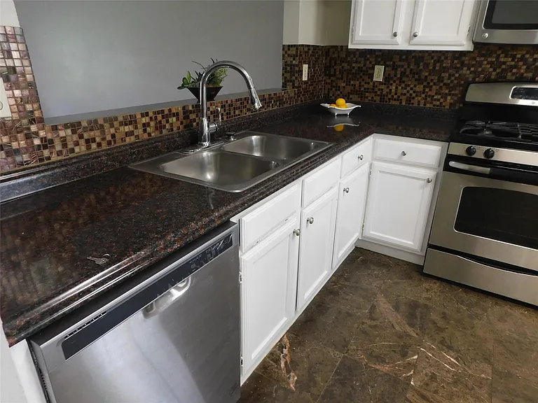 4403 Alamo Ave — Photo 27