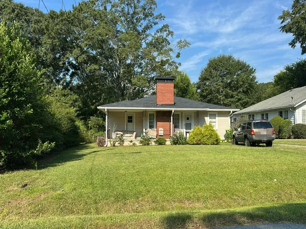 8507 Fairview Dr, Douglasville, GA 30134