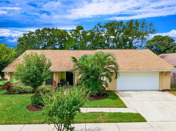 341 Arbor Dr W, Palm Harbor, FL 34683