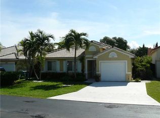 8405 SW 158th Ave, Miami, FL 33193