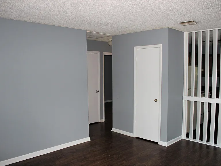 5136 Westchase Ct #2 — Photo 6