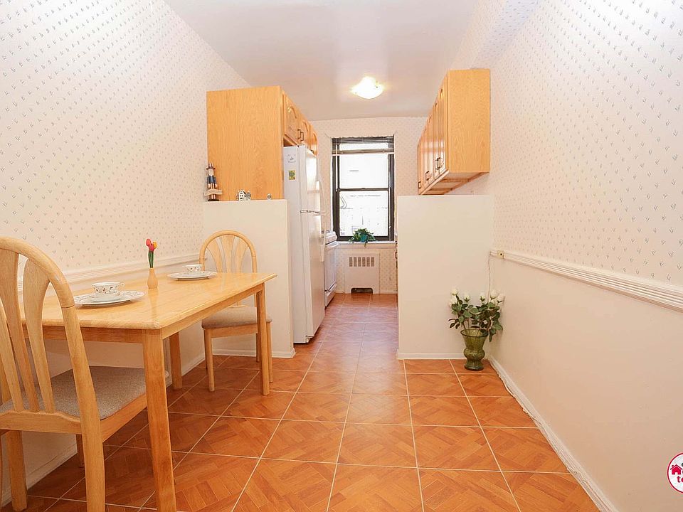1st image of 3220 89th St APT E409