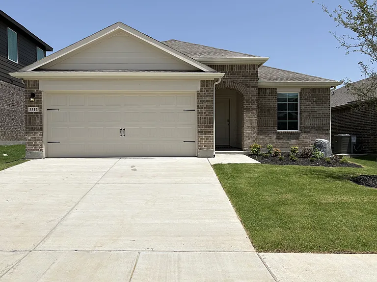 3317 Catamount Dr — Photo 1