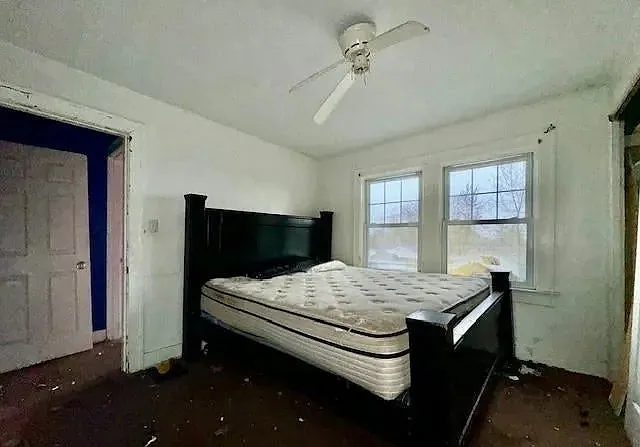 136 Pointview Ave — Photo 10