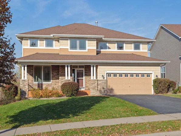 15403 Plumstone Dr, Eden Prairie, MN 55347