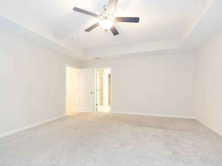 4510 Mountain Ivy Dr — Photo 23