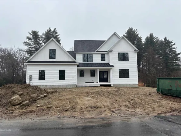 61 Whitford Street, Manchester, NH 03104