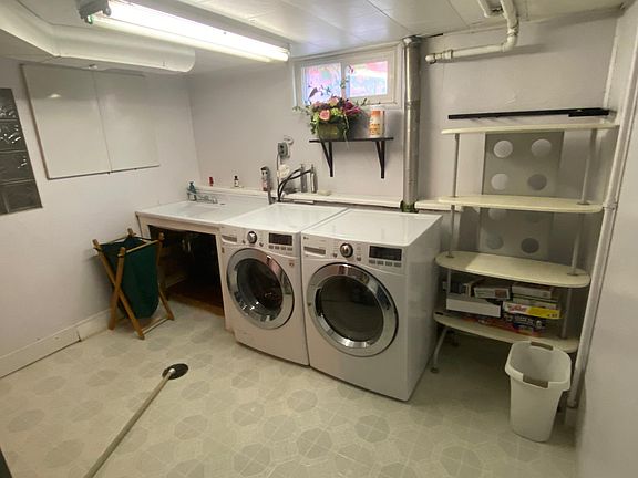3rd image of 130 W Westwood Ave #Basement