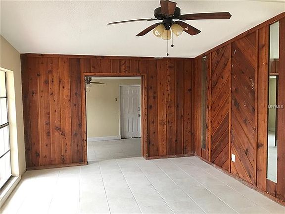 4th image of 6211 Beechmont Blvd