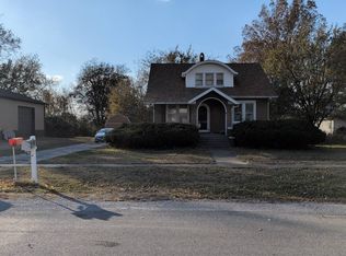 167 N Park St, Hoyleton, IL 62803