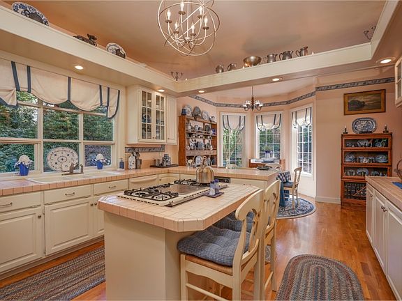 5th image of 11407 Madera Gardens Dr SW