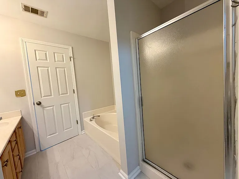 4216 Rogers Creek Ct — Photo 15