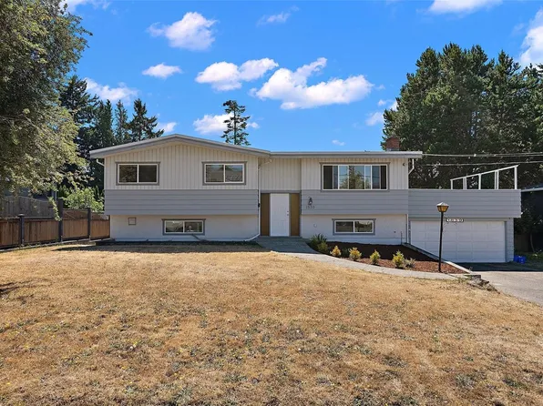 1839 San Pedro Ave, Saanich, BC V8N 2G3